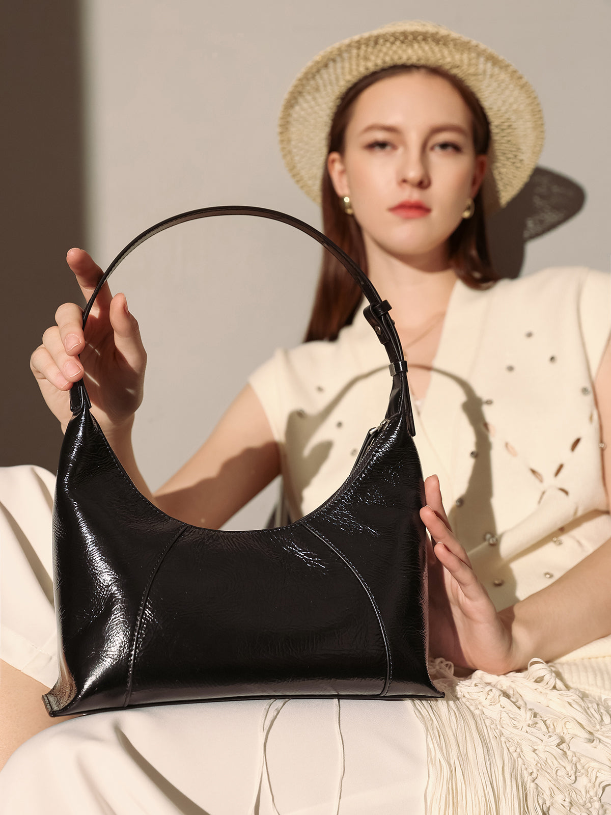 Emmanuelle Leather Shoulder Bag-1