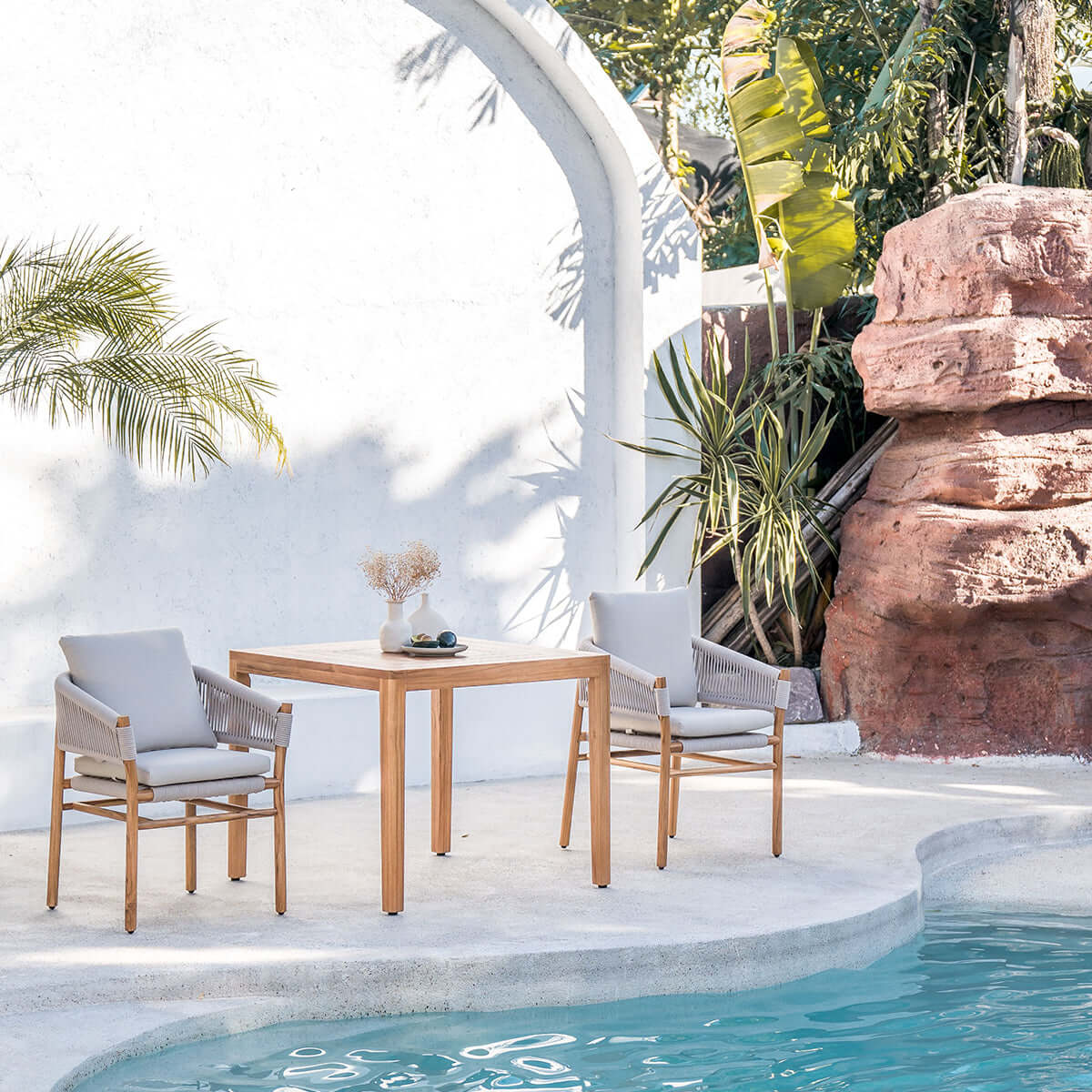 Etimoe Outdoor Dining Chair-2