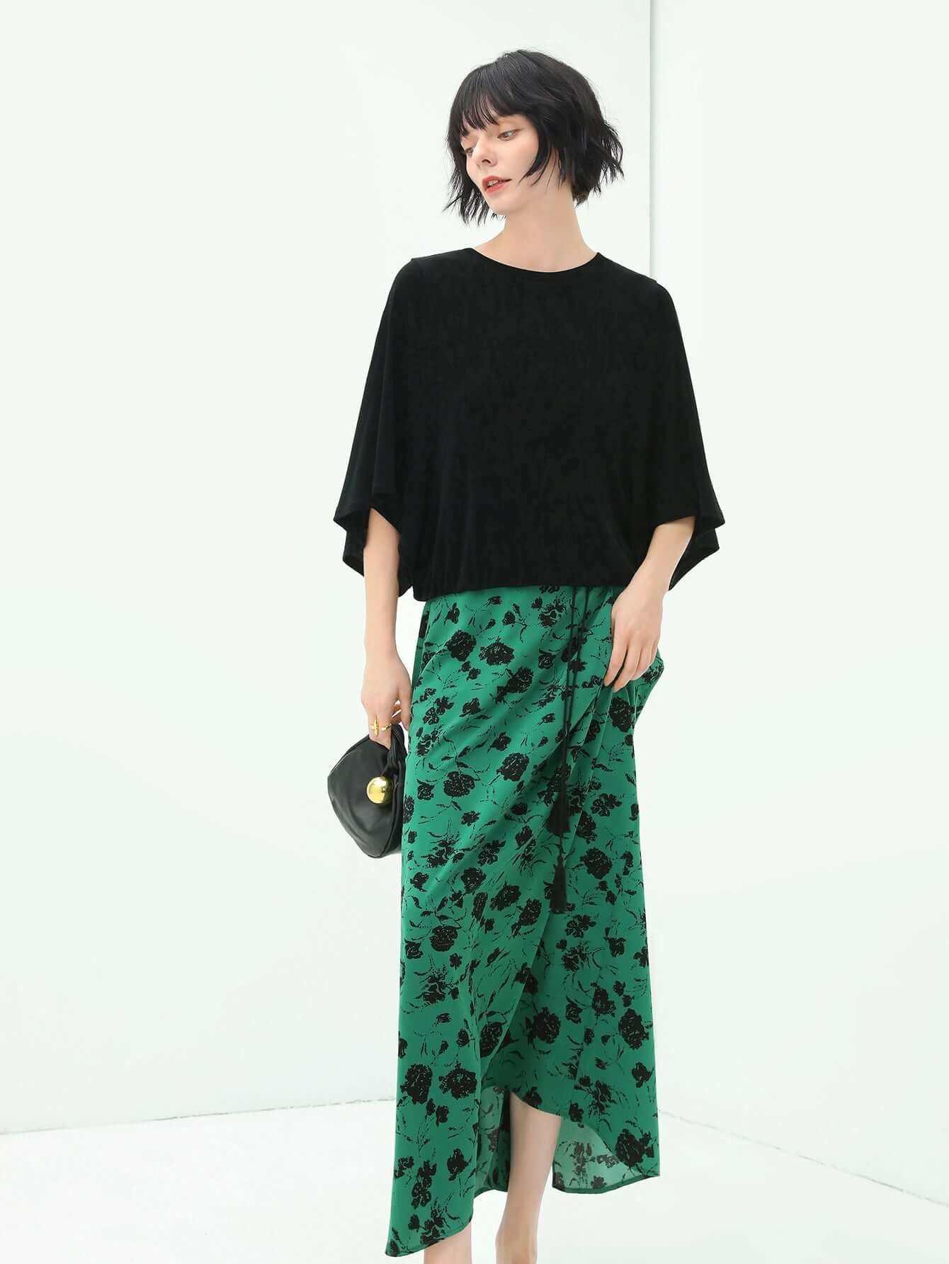Floral Green and Black High-Waist Midi Skirt-1