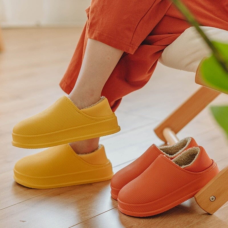 Fluffiga mjuka vintertofflor