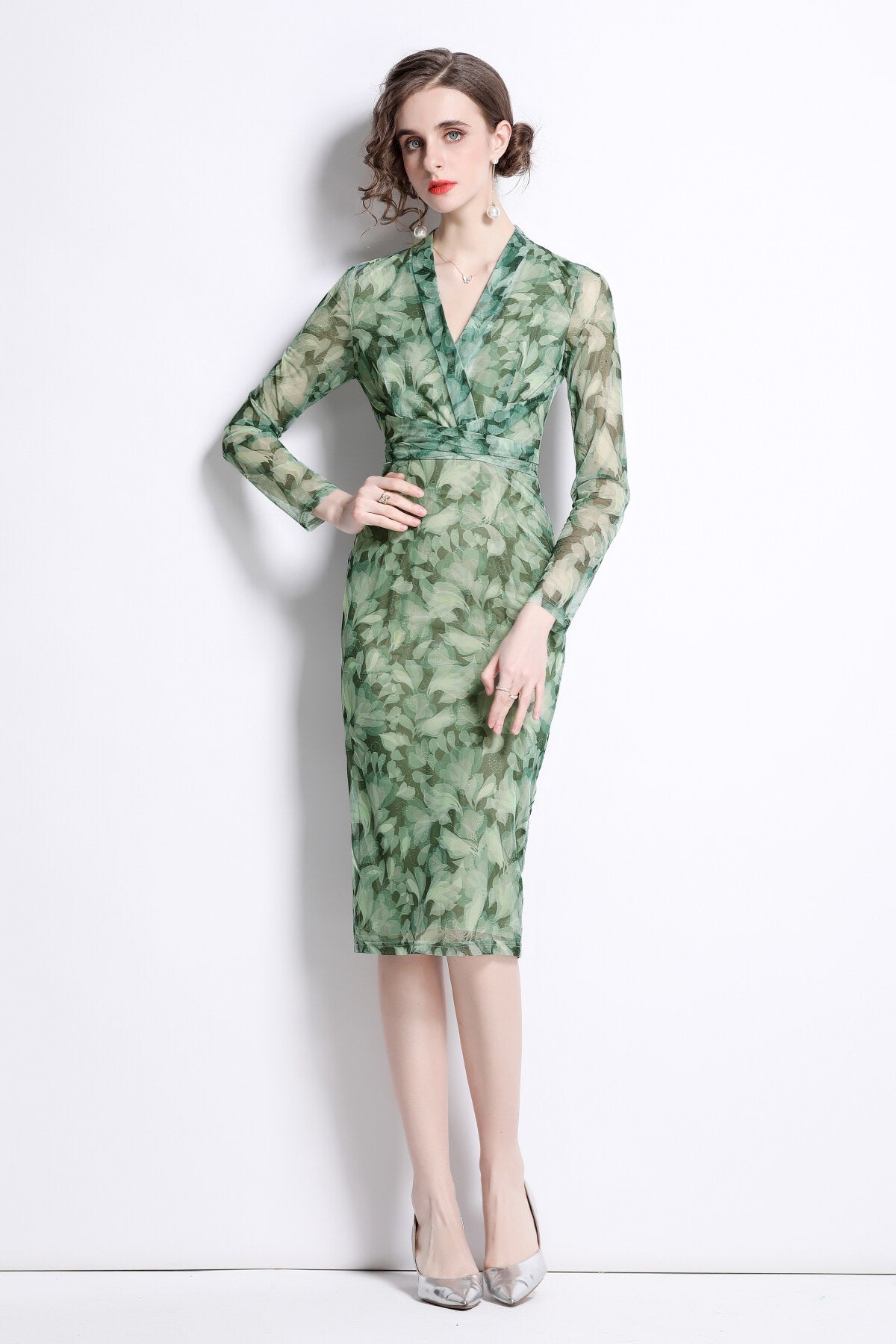 Form Fitting V Neck Mesh Floral Green Tea Dress-2