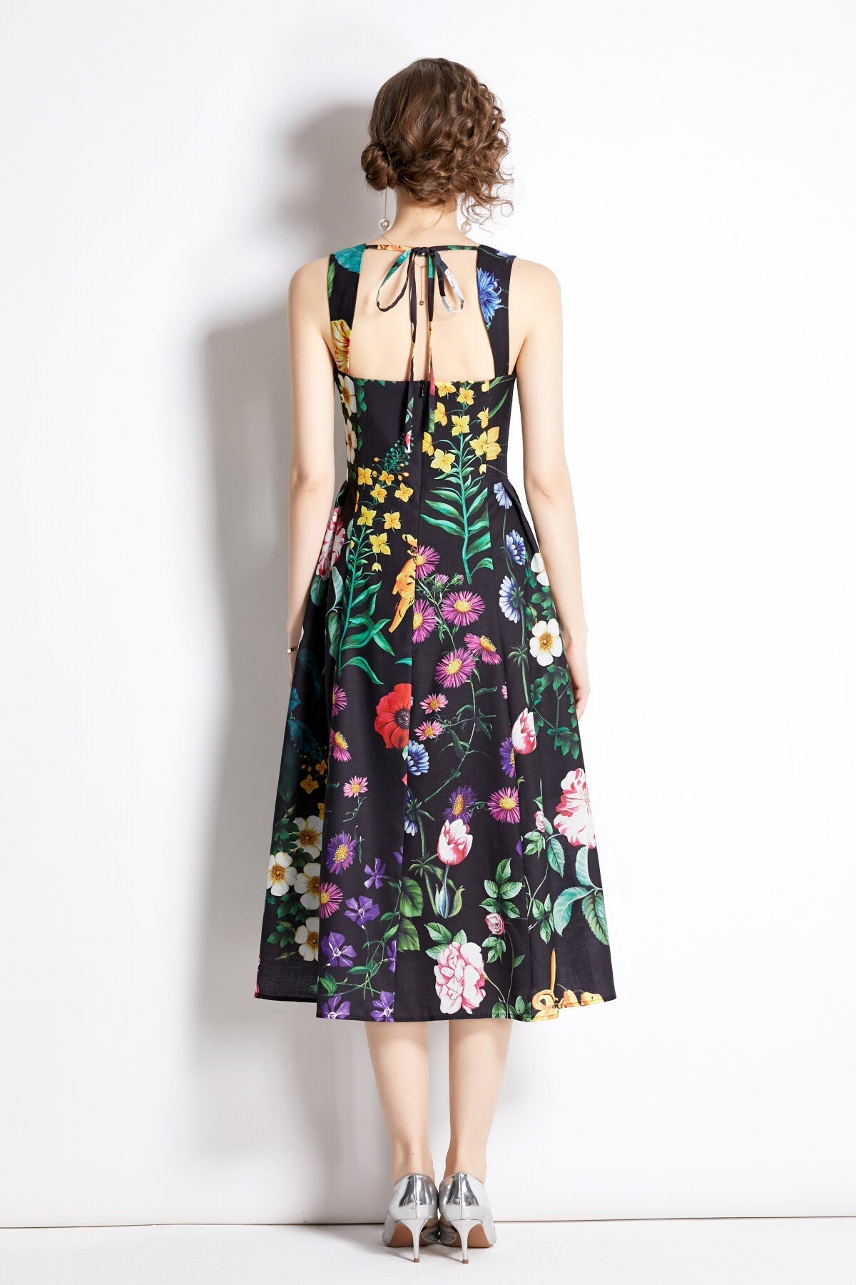French Vintage Floral Black High Waist Spaghetti Strap Dress-3