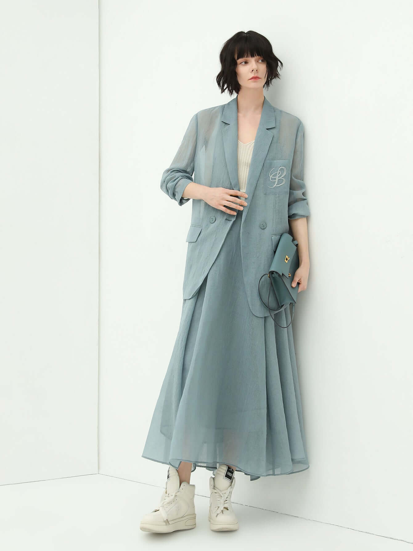 Lightweight Embroidered Sheer Blazer-4