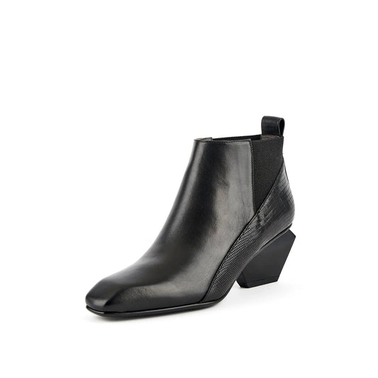 Low Ankle Textured Leather Boots-1