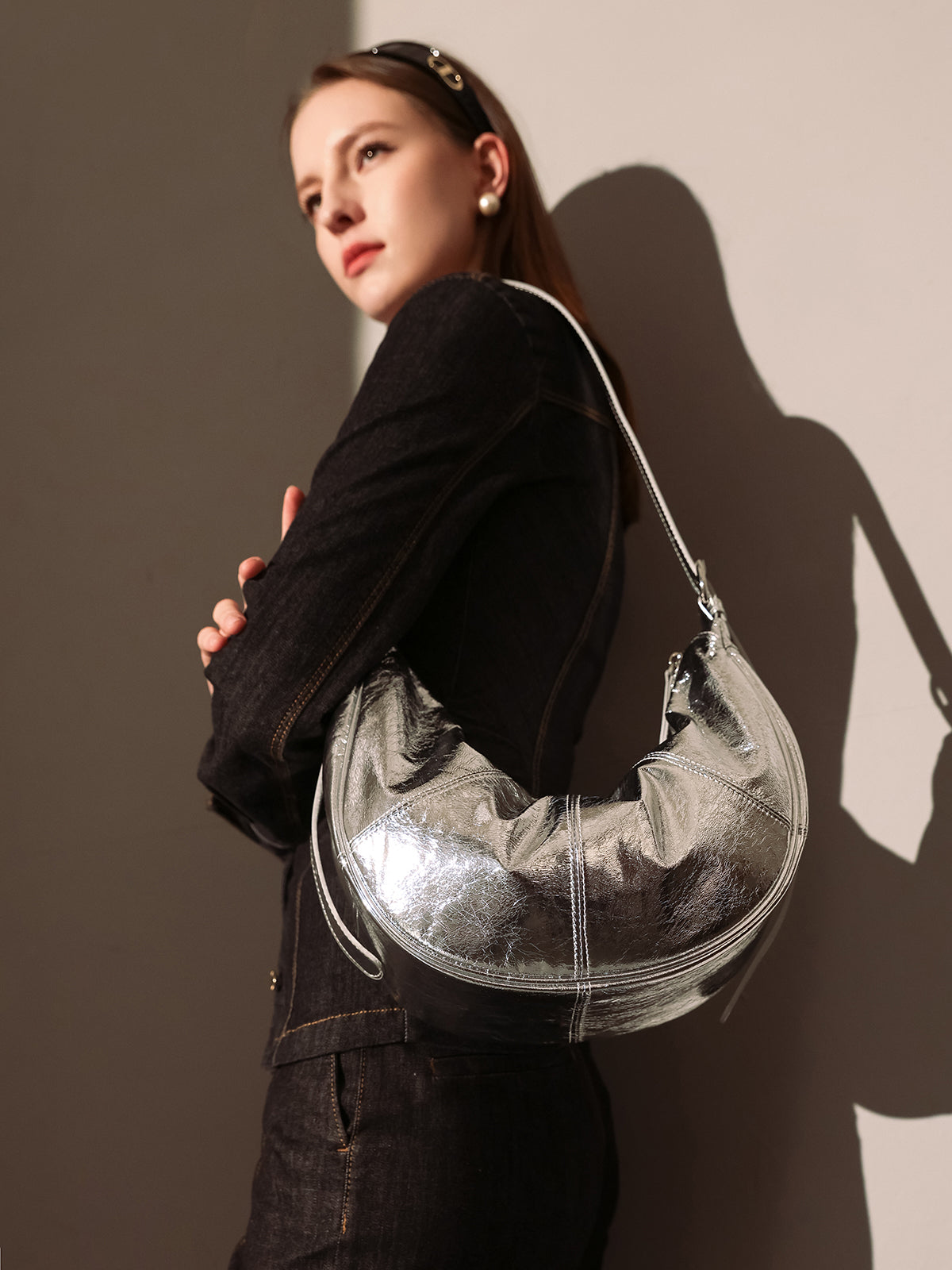 Macy Slouchy Leather Shoulder Bag-5