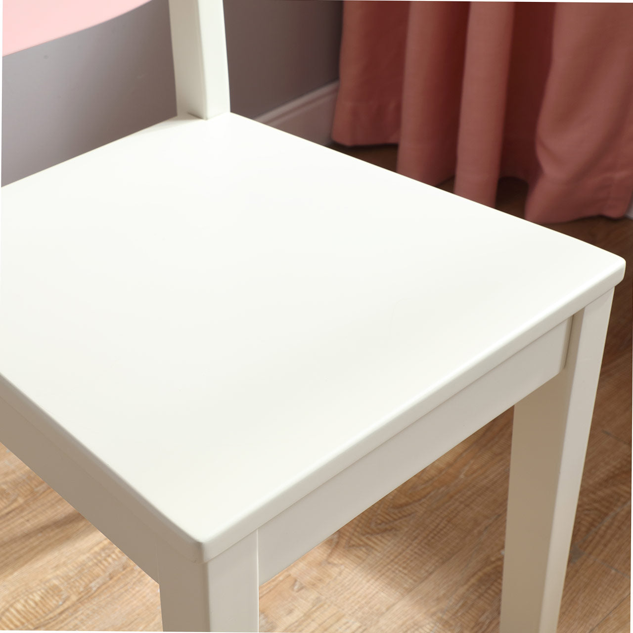 Princess Isabella Pink and White Chair-3
