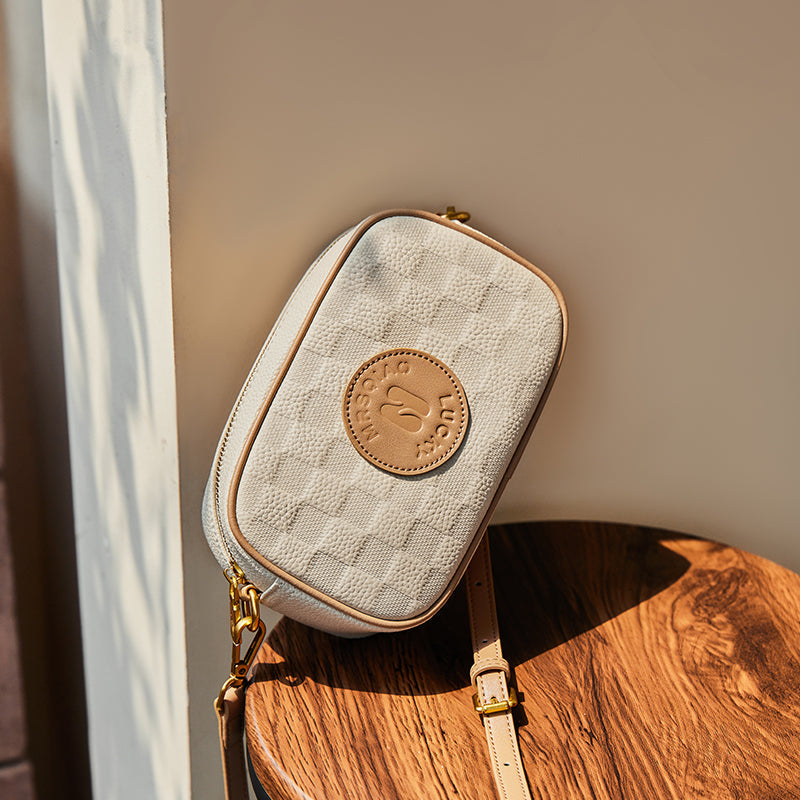 Versatile Checkered Leather Shoulder Bag-2