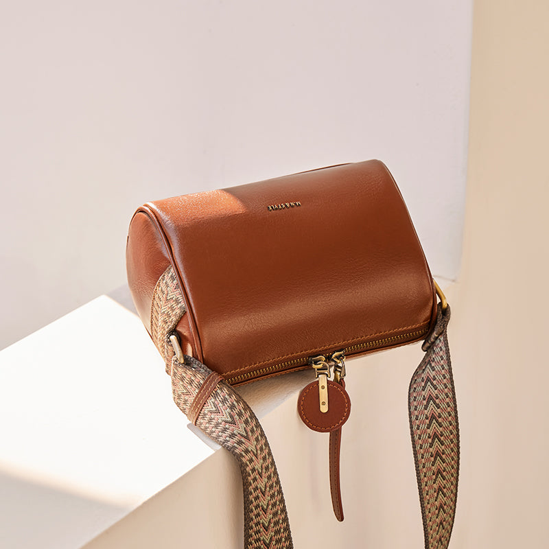 Vintage Wide Strap Brown Boston Bag-4